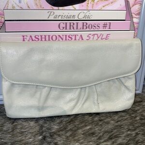Buxom gray leather long Wallet